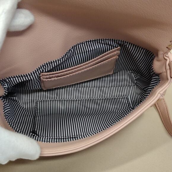 NWOT Elegant Faux Leather Fringe Casual Cute Pink Crossbody Bag Purse - Picture 9 of 13